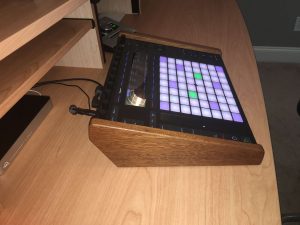 San MG Ableton Push 2 Wooden Stand - Left side with Push